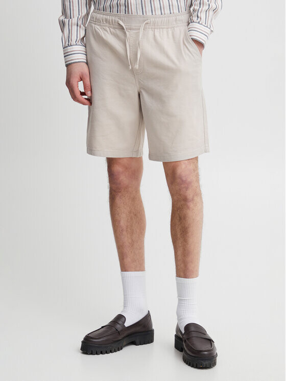 

Тканевые шорты стандартного кроя Casual Friday, бежевый
