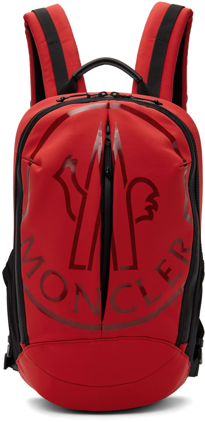 

Красный рюкзак с вырезом Moncler