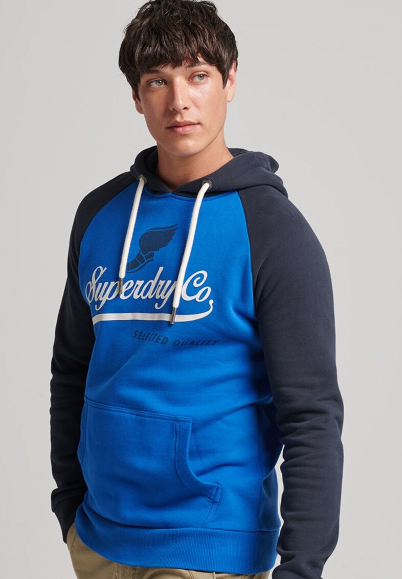 

Худи Superdry