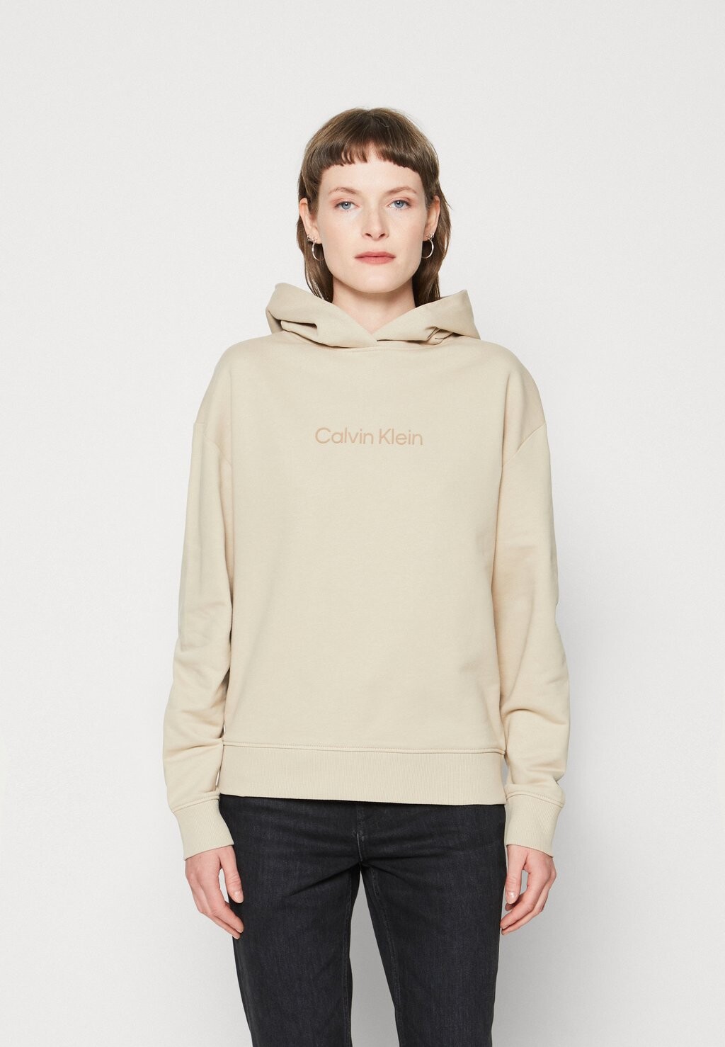 

Толстовка Calvin Klein Hero Logo Hoodie, коричневый