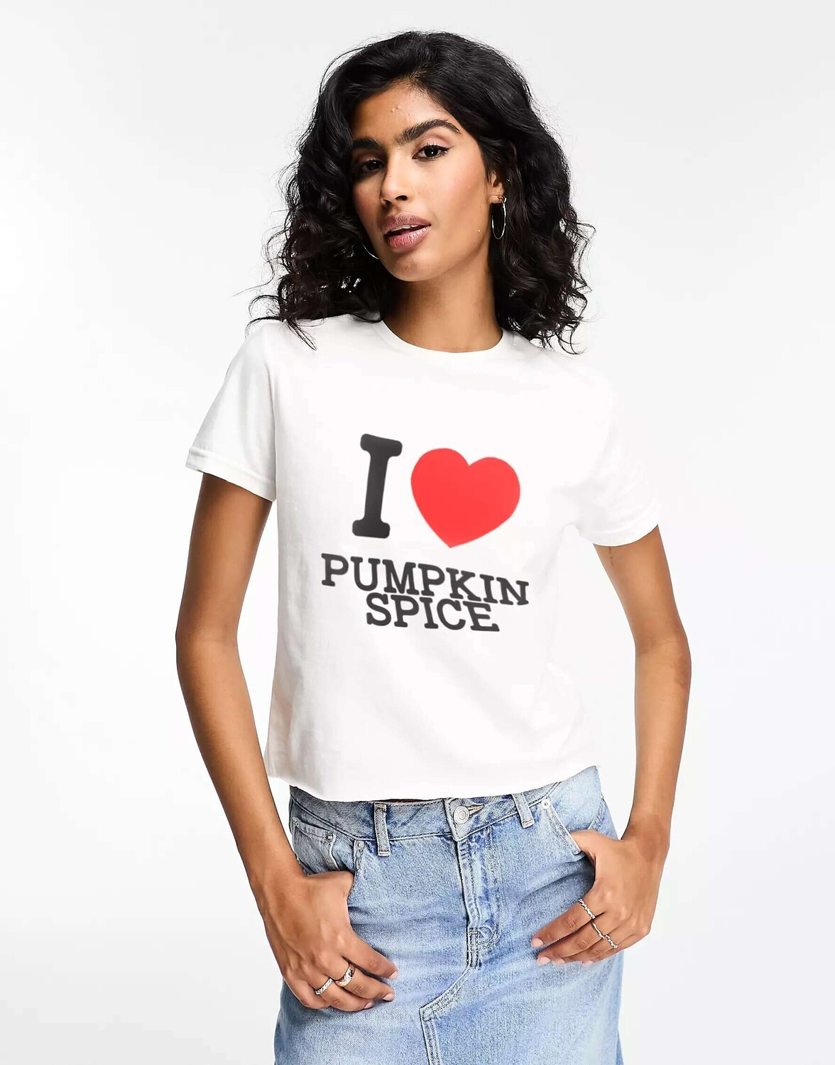 

Белая детская футболка с рисунком тыквенных специй ASOS, Белый