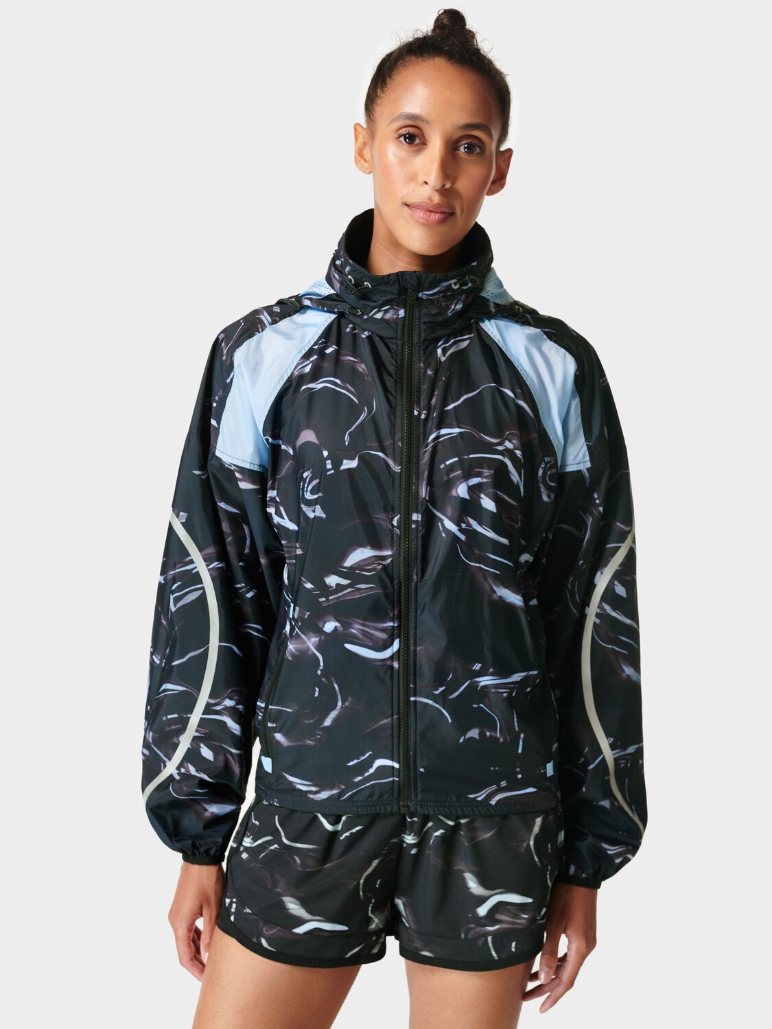 

Легкая куртка Sweaty Betty Pack Away, черный дымчатый