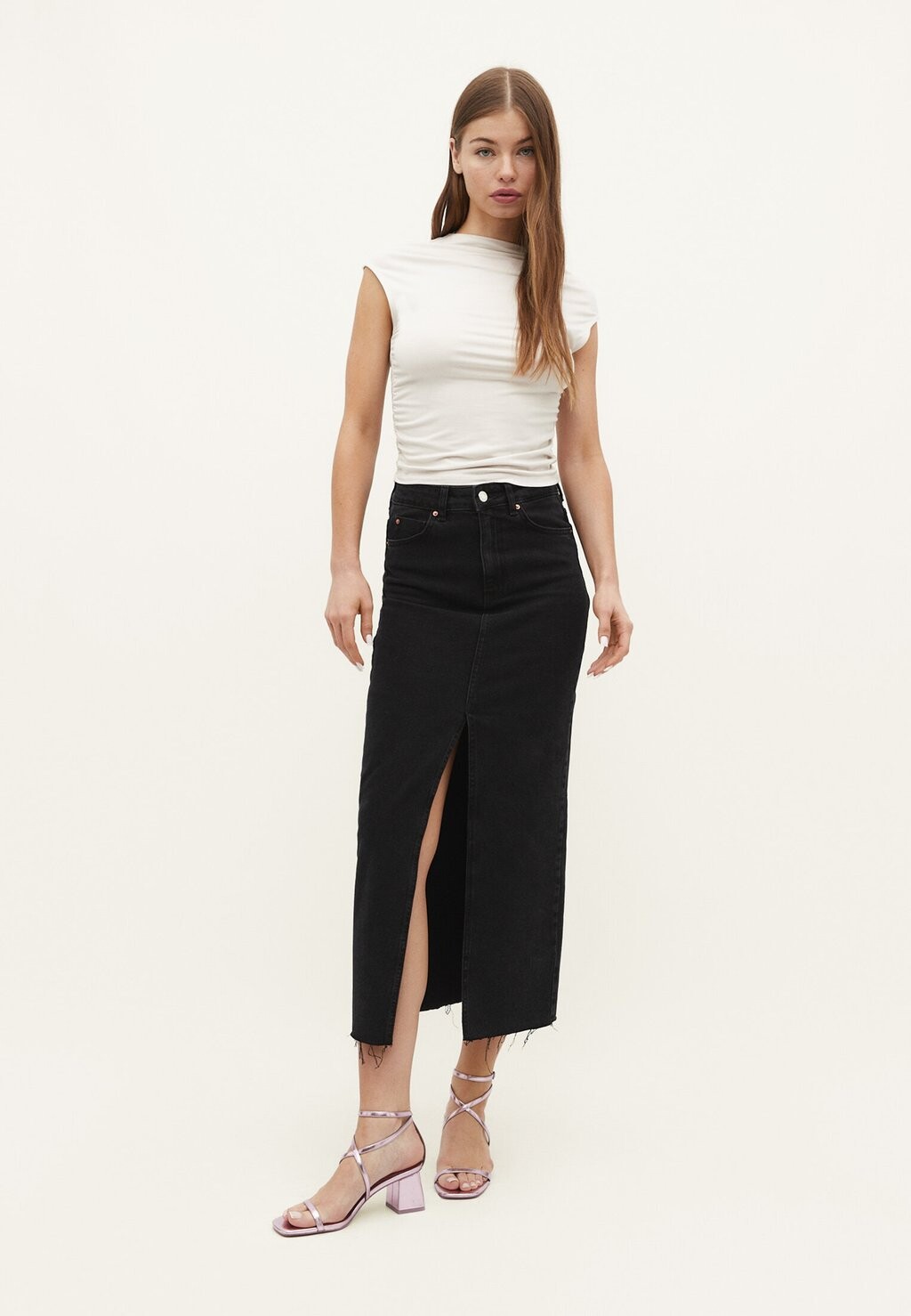 

Базовая футболка Stradivarius, Серый