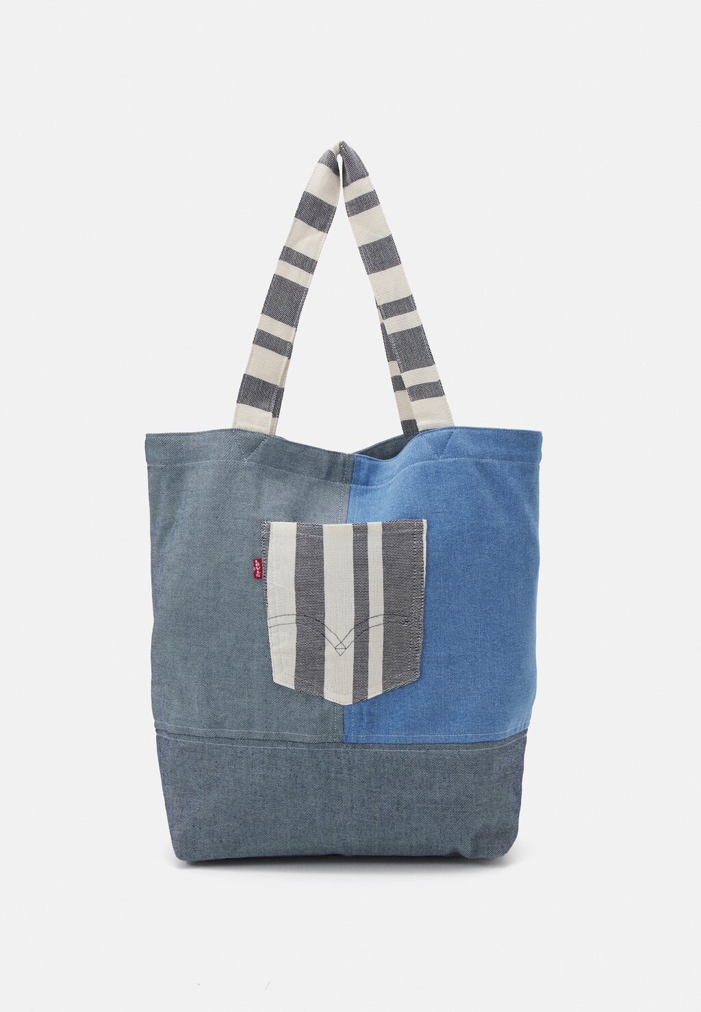 

Сумка MERCADO GLOBAL TOTE UNISEX Levi's, цвет denim
