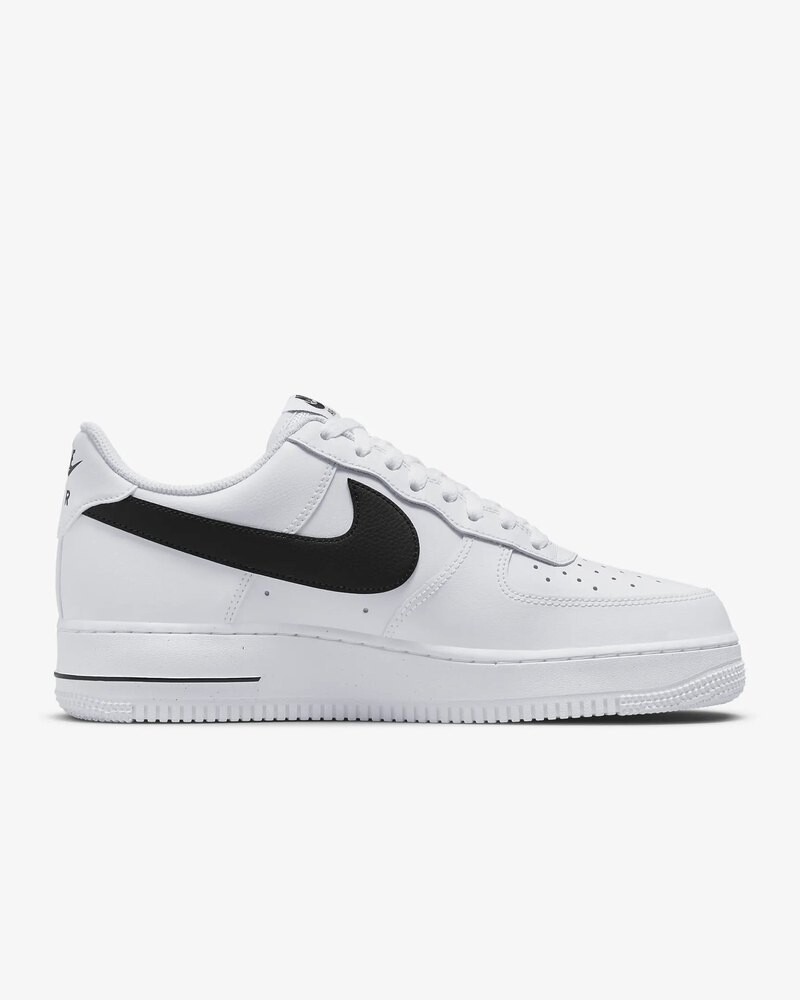 

Кроссовки Nike Air Force 1 ´07, белый