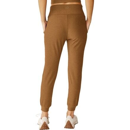 

Джоггеры миди Spacedye женские Beyond Yoga, цвет Carmel Toffee Heather