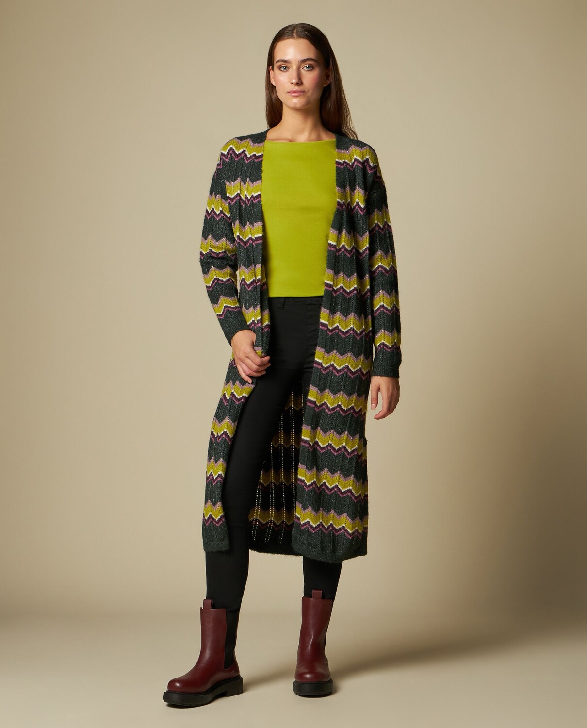 

Женский длинный разноцветный трикотажный кардиган NICE&CHIC, фисташковый зеленый