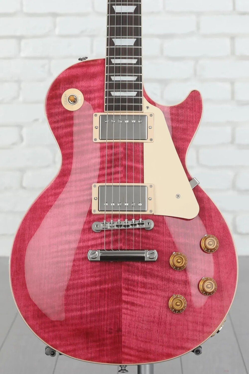 

Новая электрогитара Gibson Les Paul Standard '50s Figed Top - Trans Fuchsia