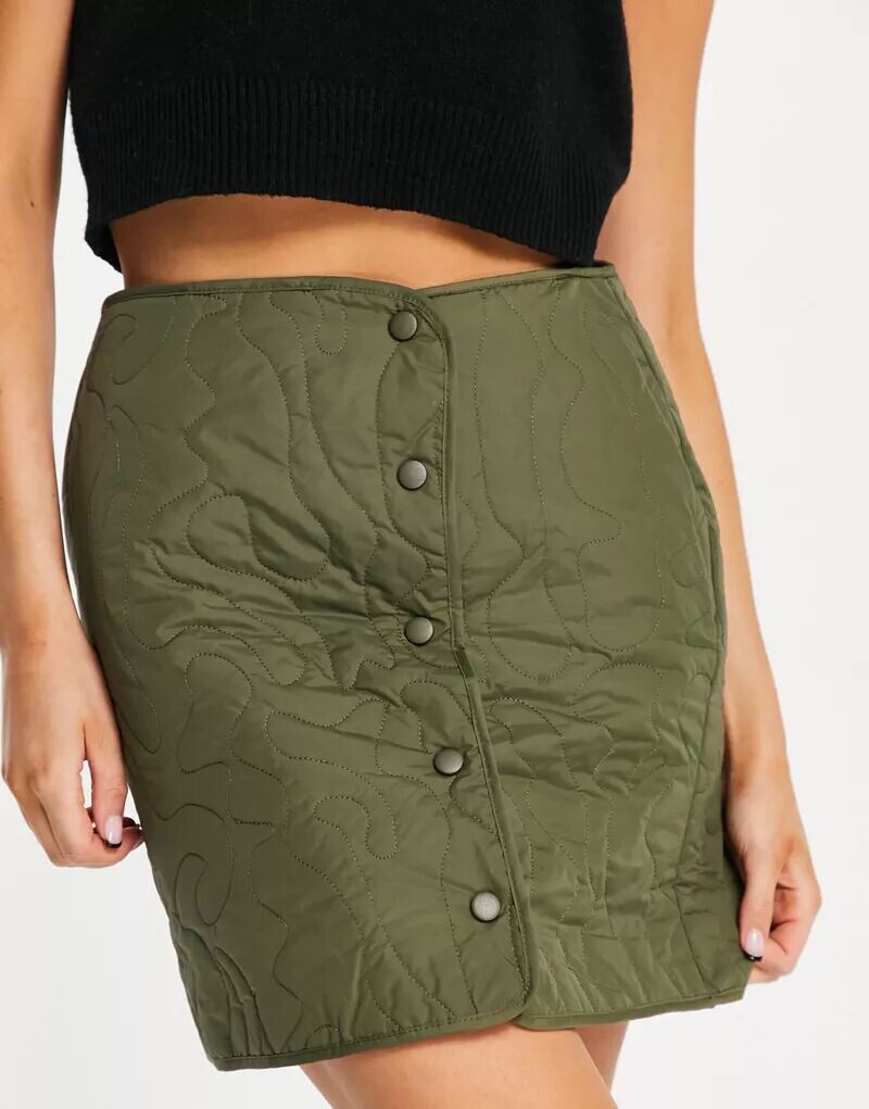 

Стеганая юбка цвета хаки с заклепками Vero Moda спереди