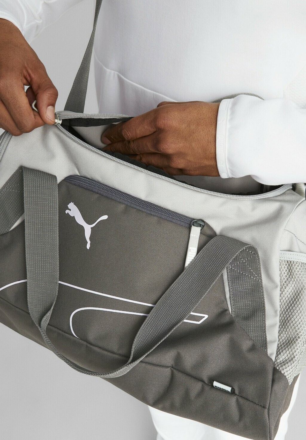 

Спортивная сумка Puma