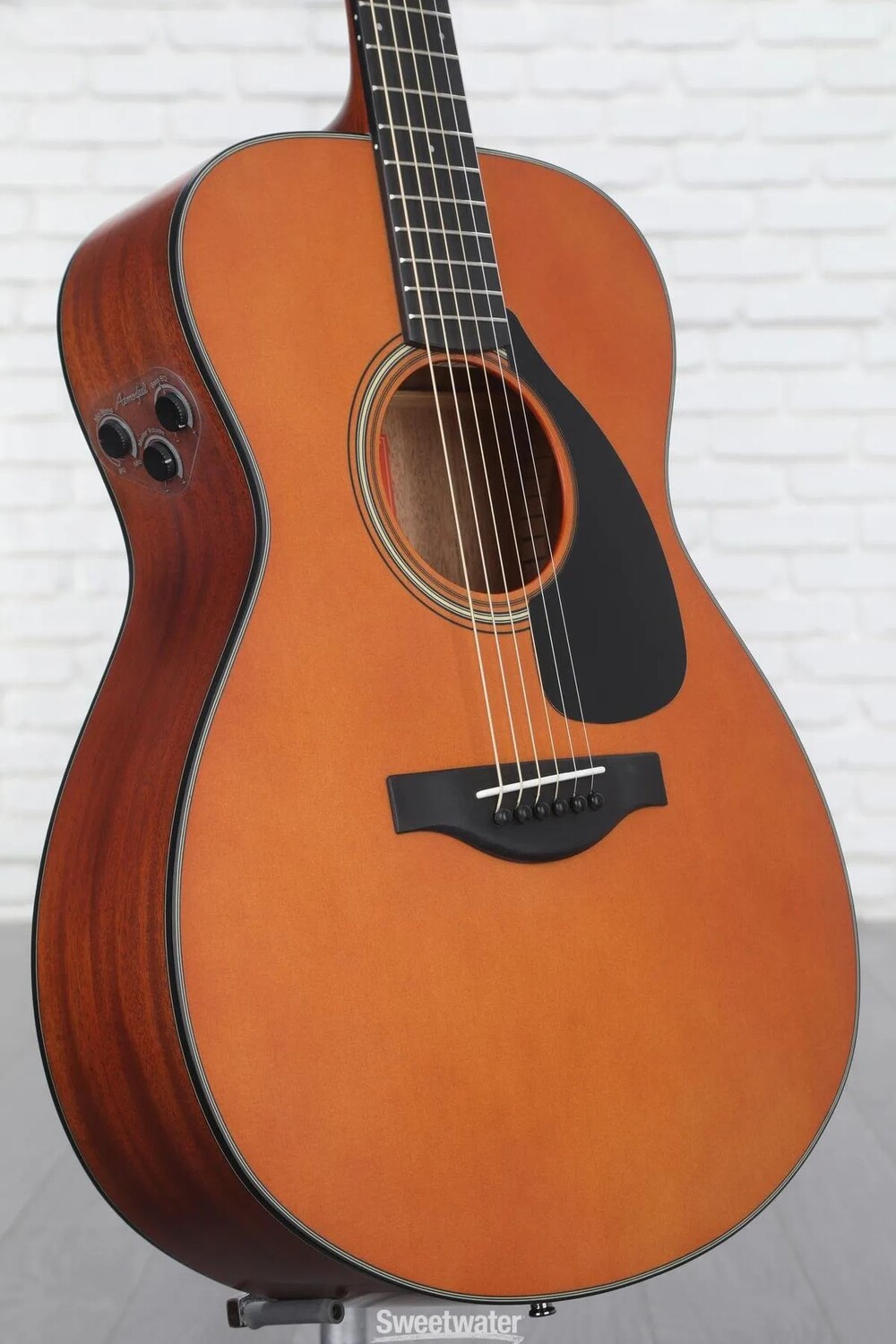

Yamaha Red Label FSX3 — натуральный