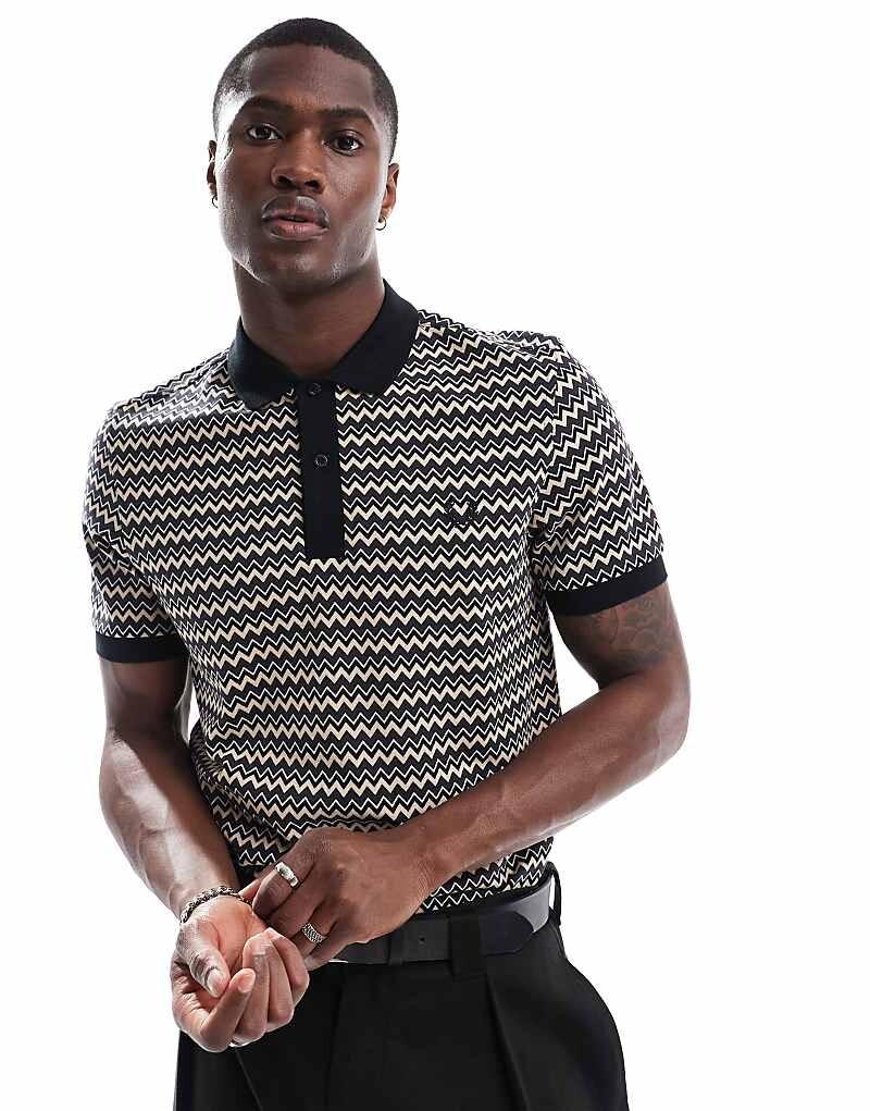 

Рубашка-поло Fred Perry с горизонтальными зигзагообразными полосками