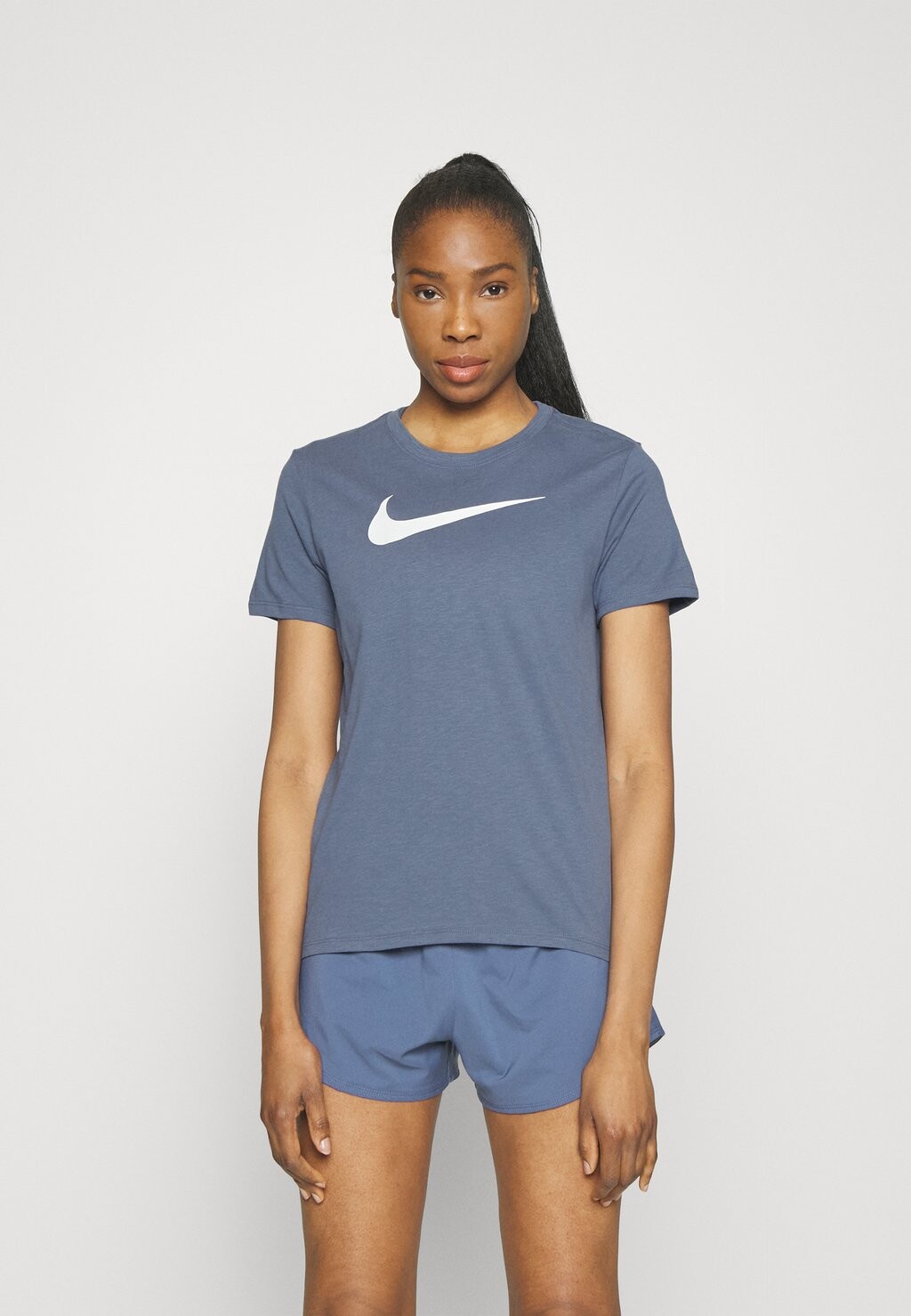 

Спортивная футболка Nike, Серый