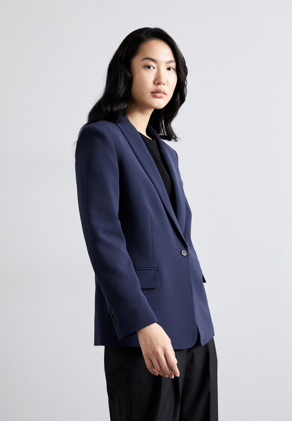 

Блейзер Shawl Admira Theory, цвет nocturne navy