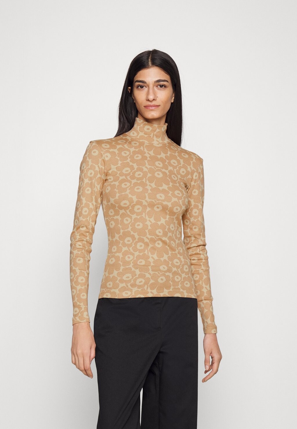 

Топ с длинными рукавами Marimekko