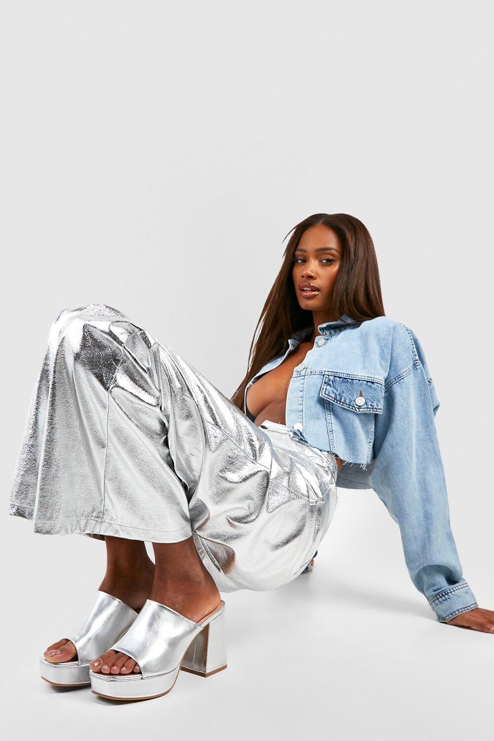 

Туфли на каблоке на платформе Boohoo, серебряный