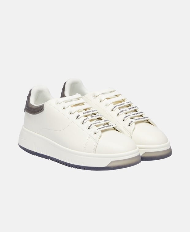

Кроссовки Emporio Armani, дун