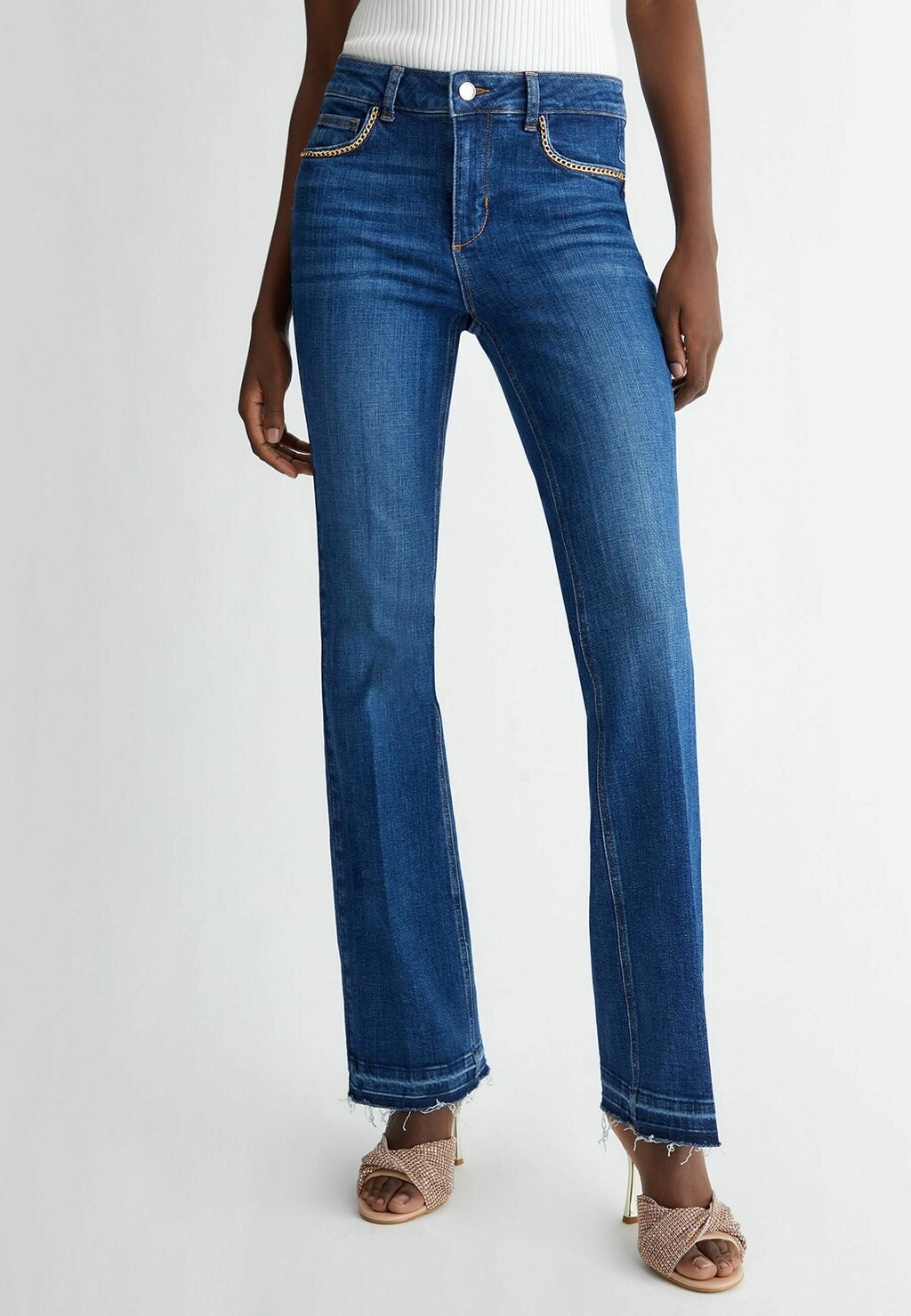 

Джинсы-сигареты High-Waisted With Chains LIU JO, цвет blue denim