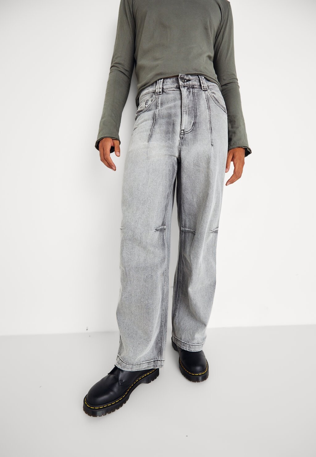 

Мешковатые джинсы LIGHT GREY WASHED RAZOR Jaded London, светло-серый