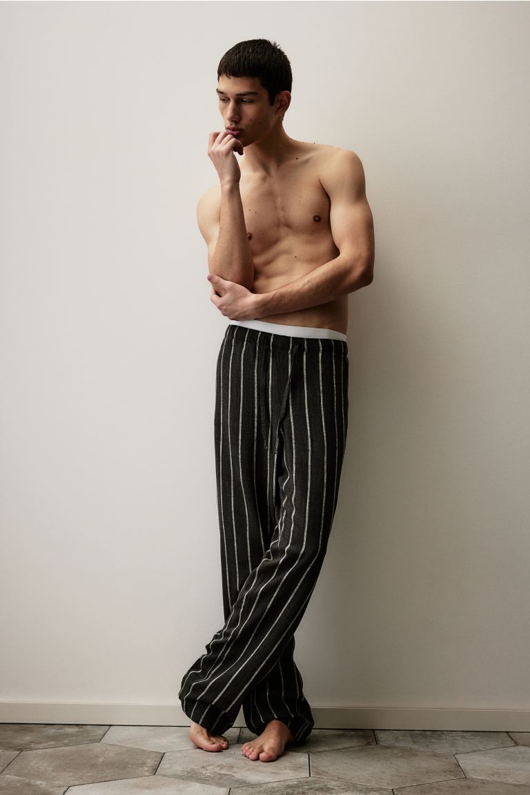 Брюки из смесового льна свободного кроя H&M, черный брюки monki свободный силуэт размер 40 мультиколор