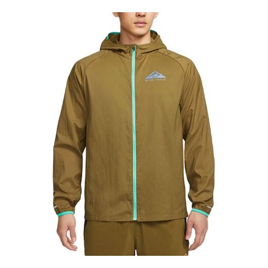 Куртка Nike Trail Aireez lightweight trail running jacket 'Olive Green', зеленый цена и фото