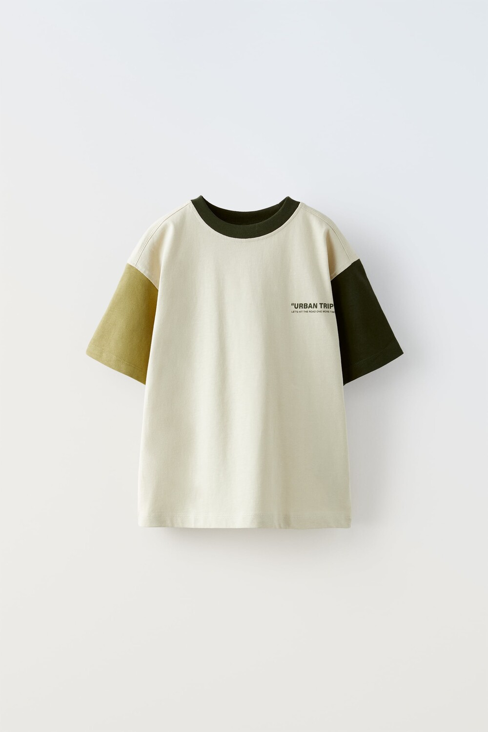

Футболка с деталями контрастного цвета Zara, темно-бежевый