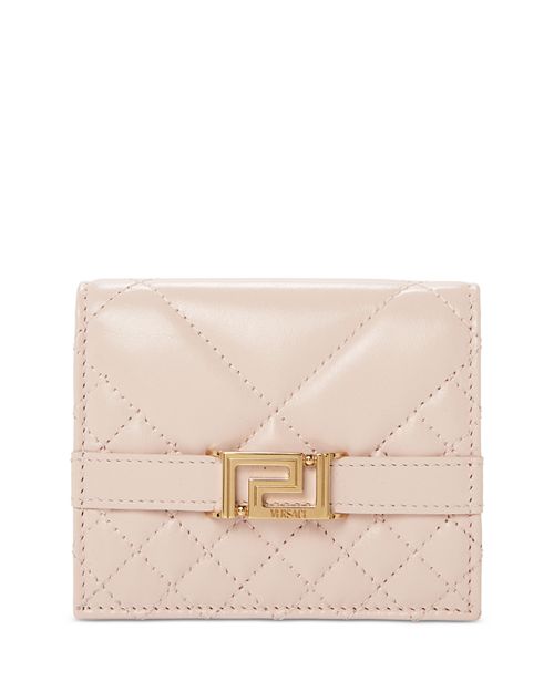 Стеганый кожаный кошелек двойного сложения Greca Goddess Versace, цвет Pink мини сумка greca goddess versace цвет pink