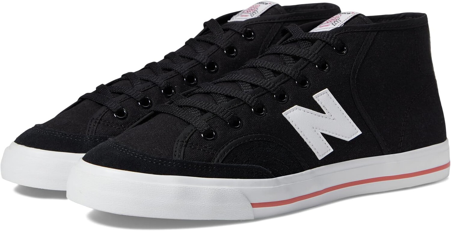 

Кроссовки 213 New Balance, цвет Black/White