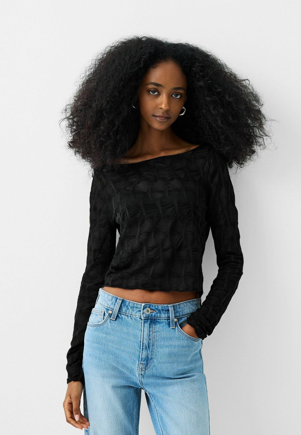 цена Блузка LONG SLEEVE Bershka, цвет black