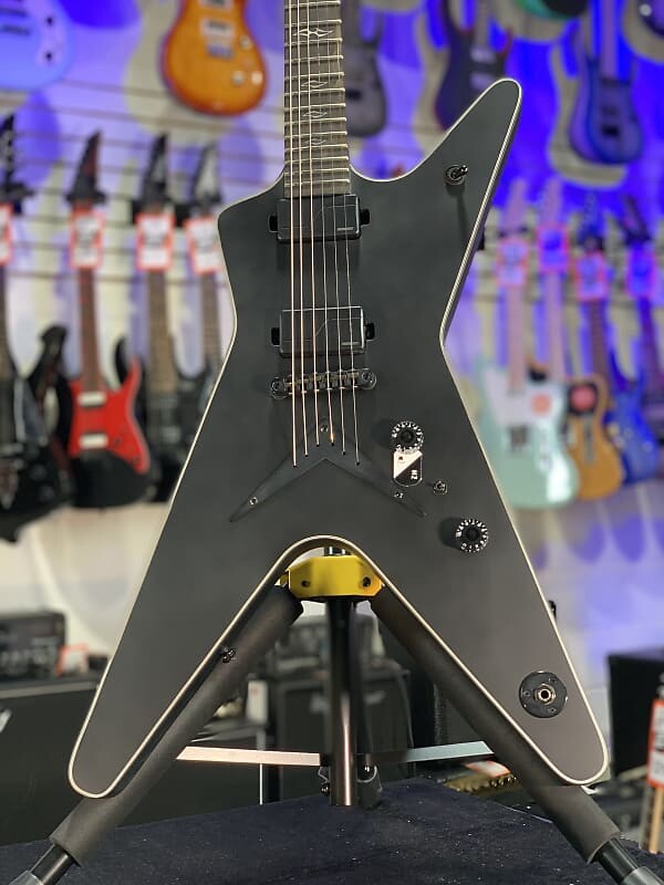 

Электрогитара Dean ML Select Fluence Black Satin Electric Guitar