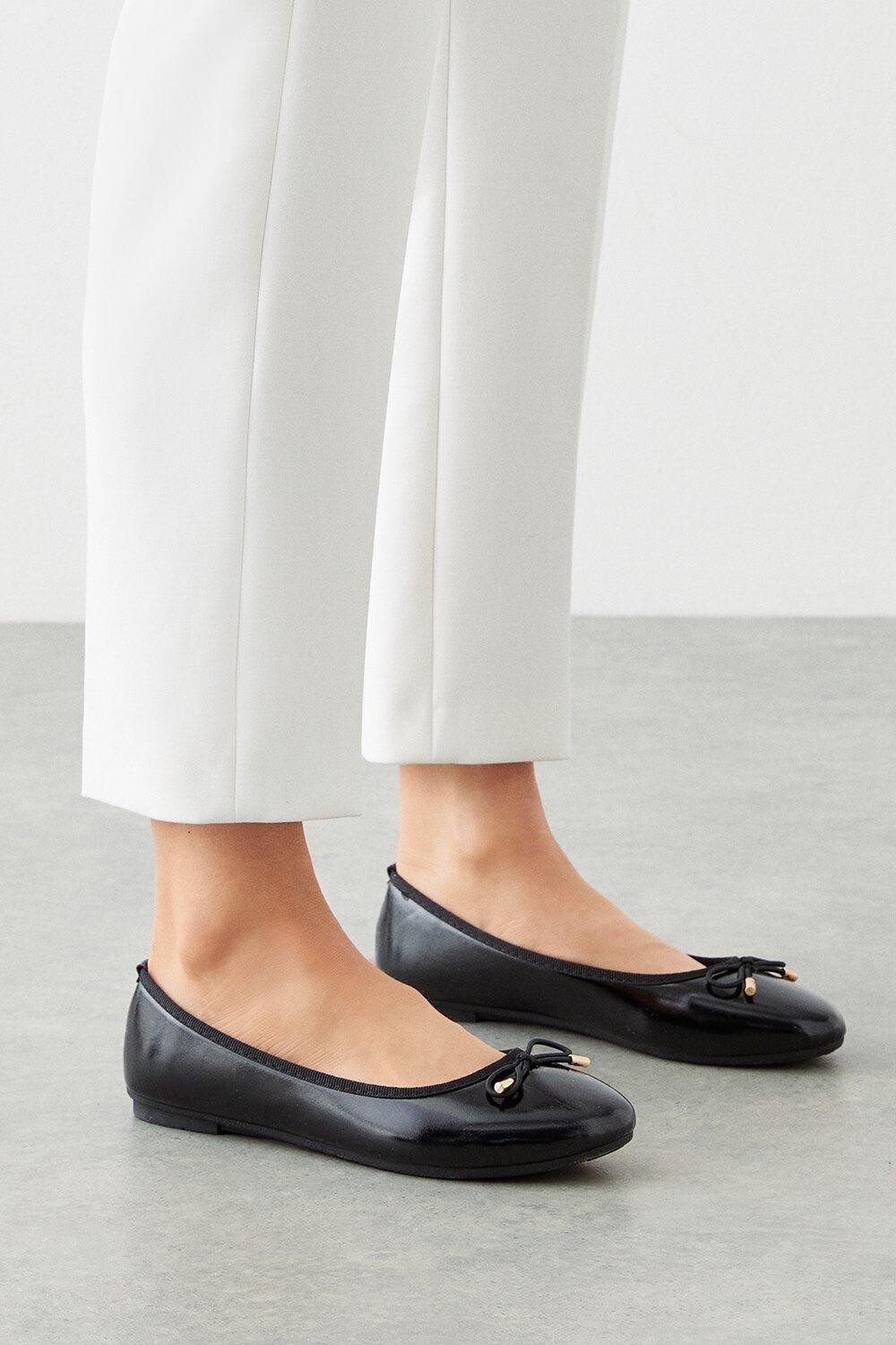 

Металлизированные балетки Pip Comfort Dorothy Perkins, черный