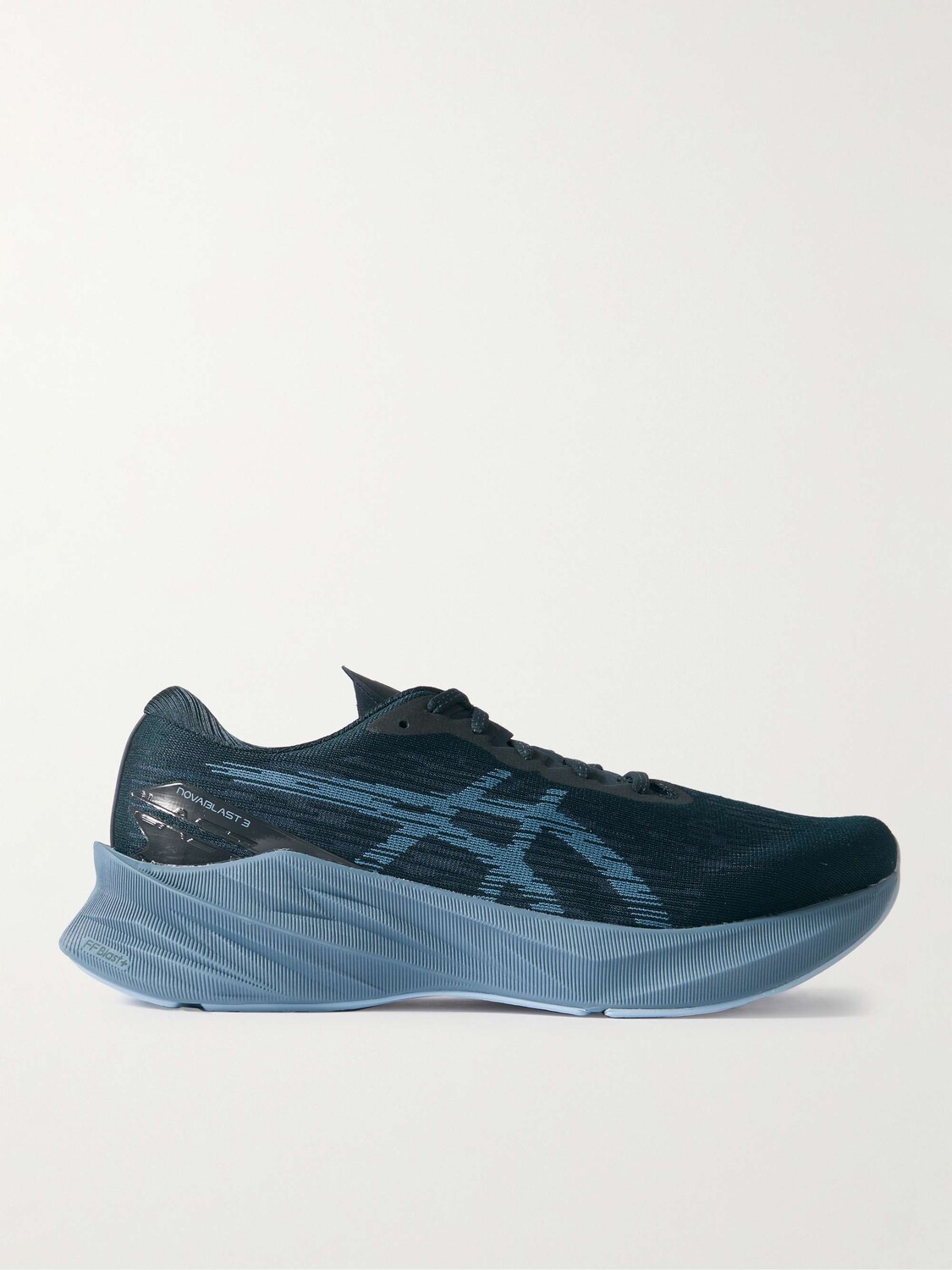 

Беговые кроссовки Novablast 3 с сетчатой отделкой и резиновой отделкой ASICS, синий