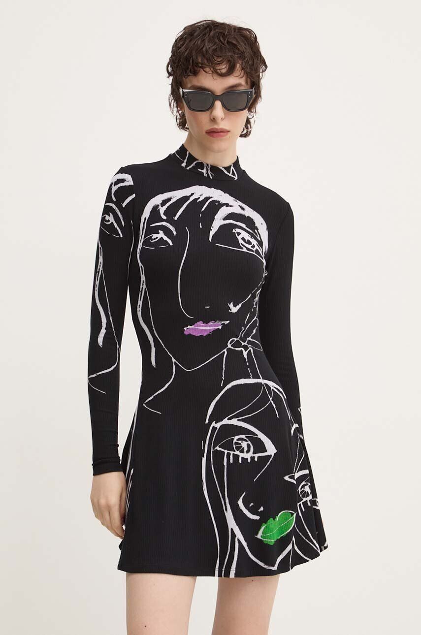 

Платье Desigual ОРЕГОН, черный