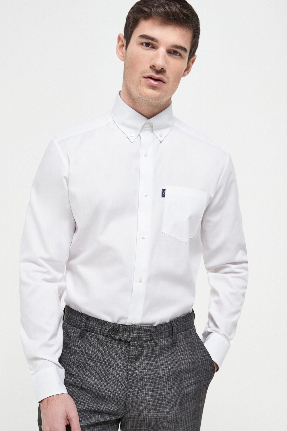 

Рубашка Oxford Easy Iron на пуговицах Next, белый