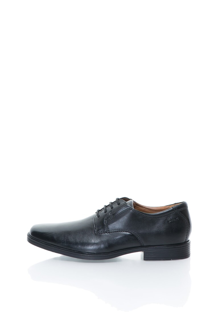 

Черные кожаные туфли Clarks, черный