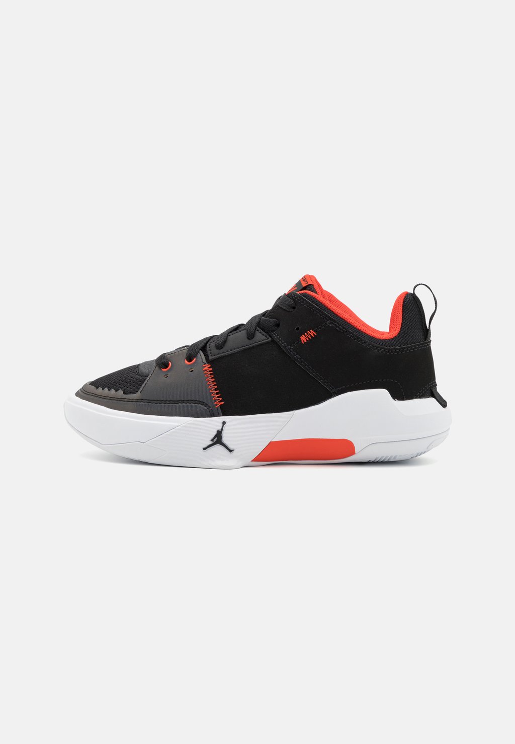 Баскетбольные кроссовки Jordan One Take 5 Unisex Jordan, цвет black/habanero red/white/anthracite