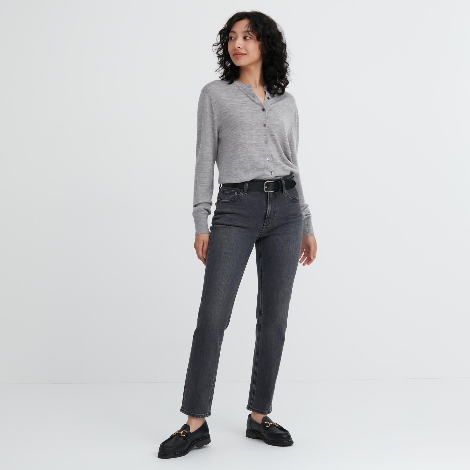 

Узкие прямые джинсы стрейч Uniqlo, серый