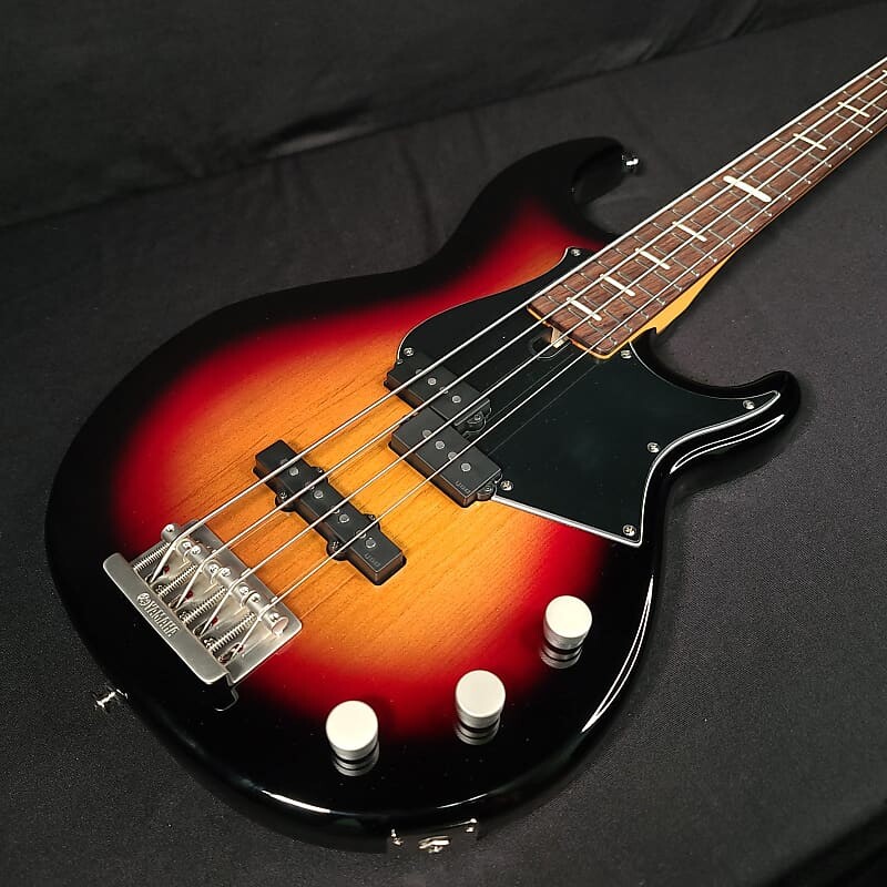 

Басс гитара Yamaha BBP34 4 String Electric Bass Vintage Sunburst w/case