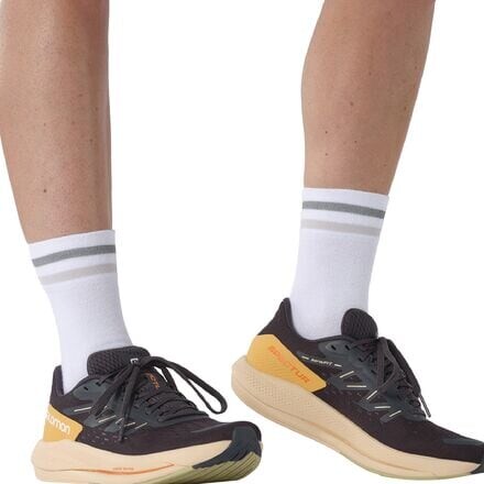 

Беговые кроссовки Spectur - женские Salomon, цвет Ebony/Almond Cream/Leek Green