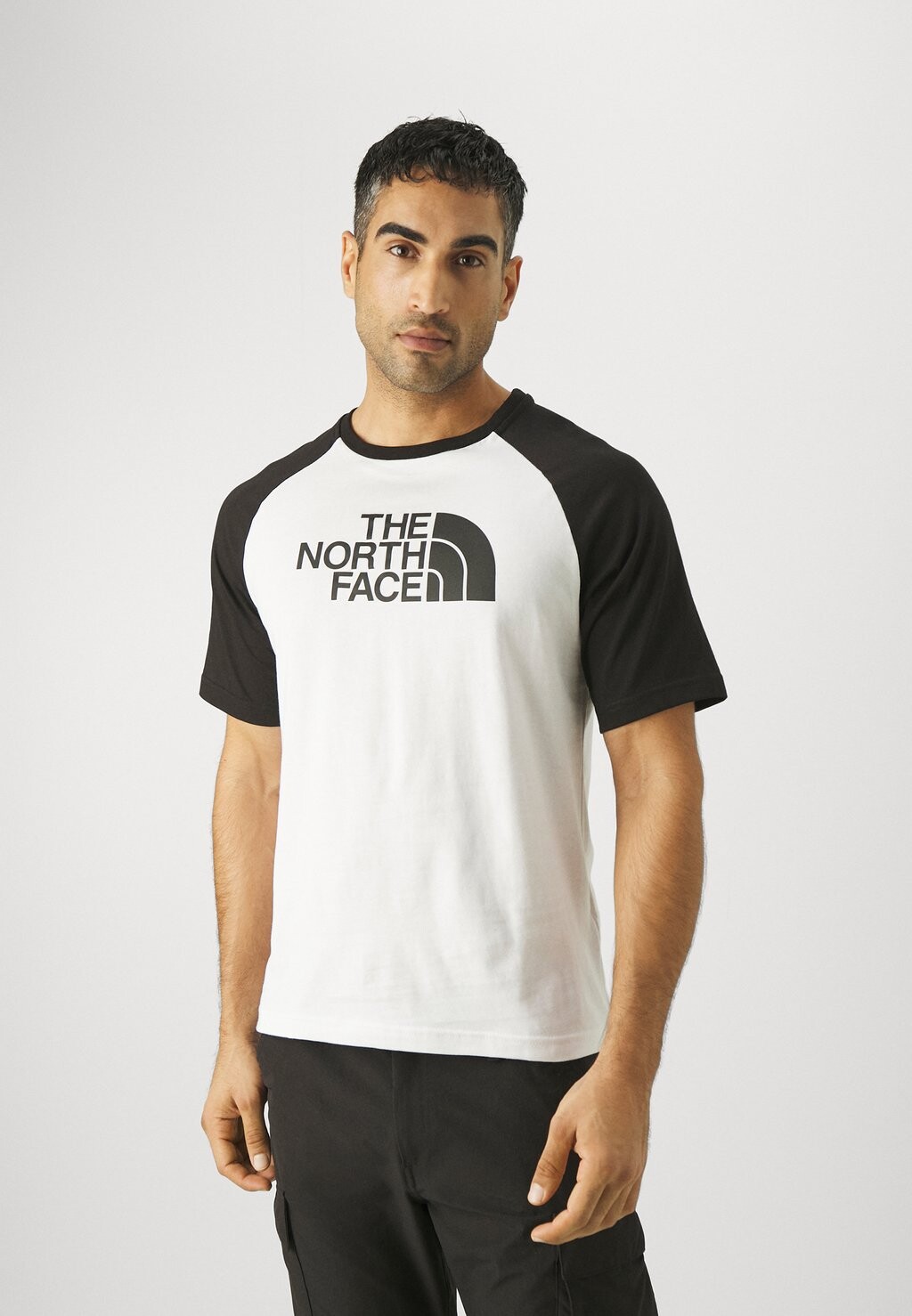 

Футболка с принтом Raglan Easy Tee The North Face, белый