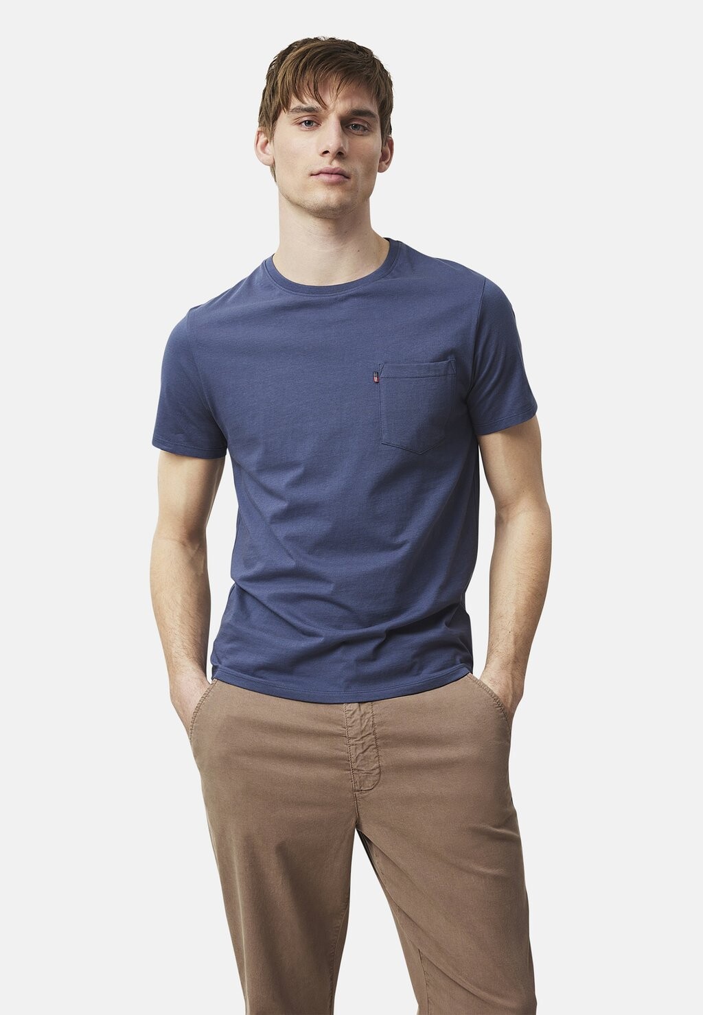 

Базовая футболка Travis Tee Lexington, цвет medium blue
