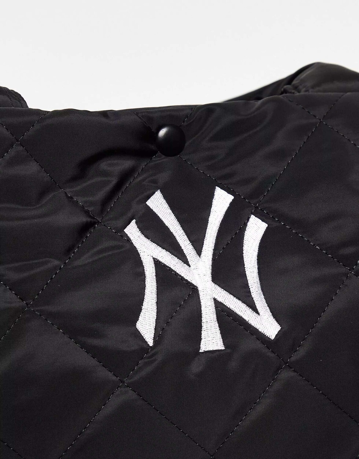 

Черная стеганая сумка-тоут New Era NY Yankees