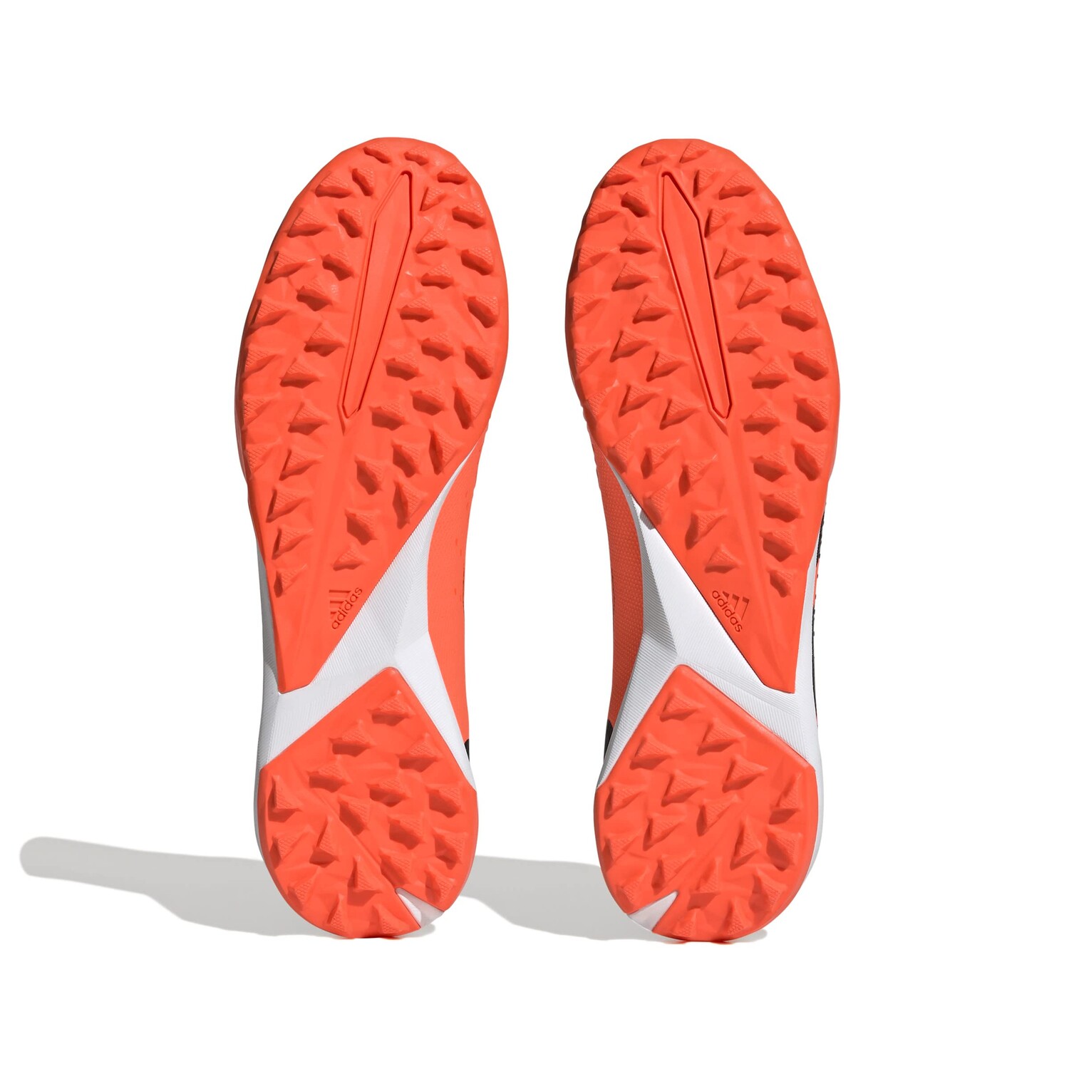 

Кроссовки adidas Predator Accuracy.3 Turf