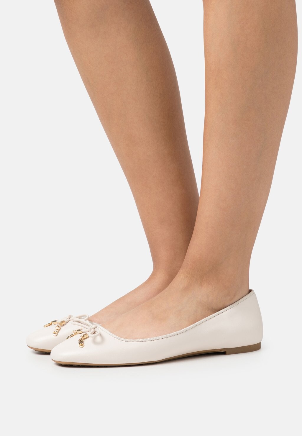 

Балетки NORI FLEX FLAT MICHAEL Michael Kors, светло-кремовый