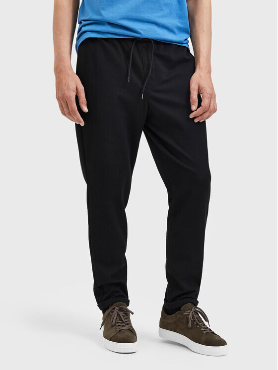 

Узкие зауженные брюки Selected Homme, черный