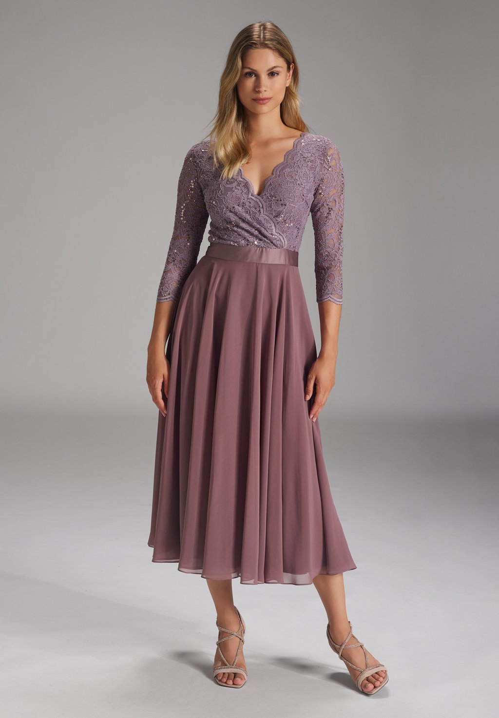 Элегантное платье Swing, лиловый