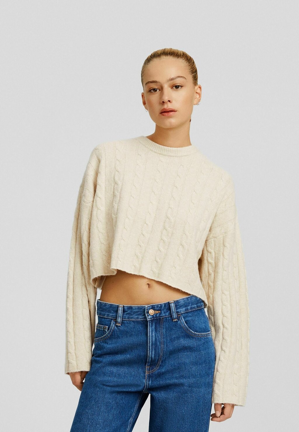 

Вязаный свитер BOXY NECK Bershka, цвет sand
