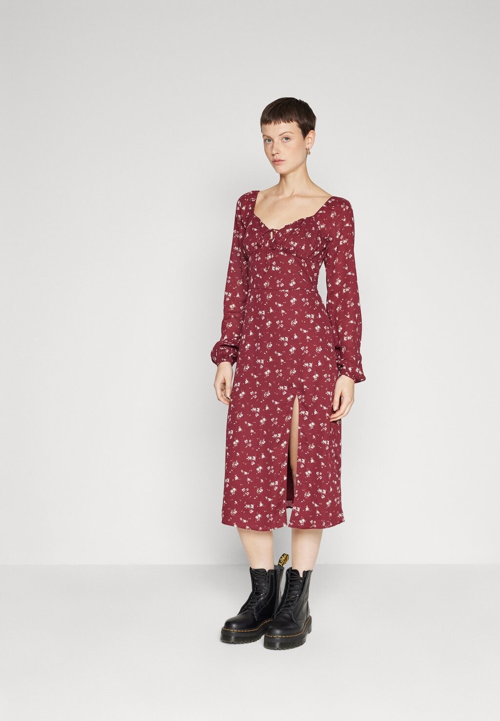 

Летнее платье 90'S Column Skirt Midi Dress Hollister Co.