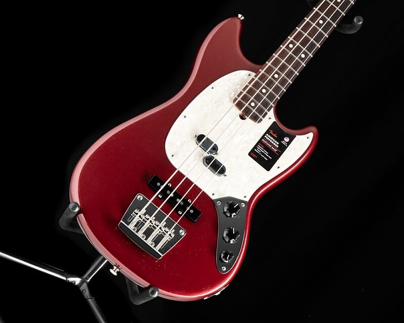 

Басс гитара Fender American Performer Mustang Bass Aubergine