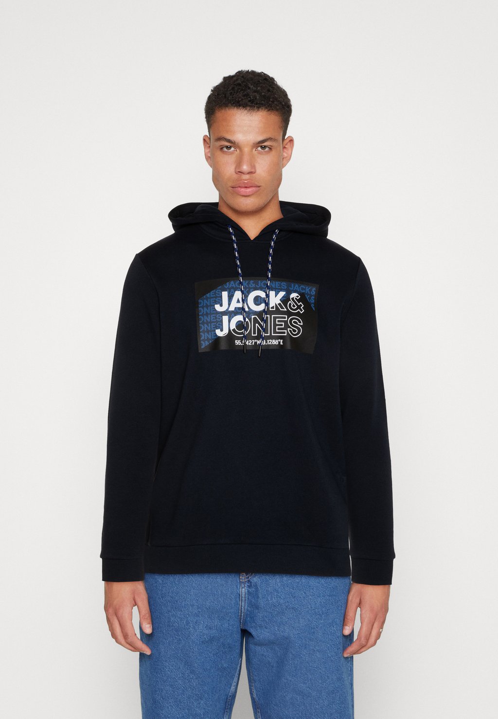 

Толстовка JCOLOGAN Jack & Jones, темно-синий пиджак